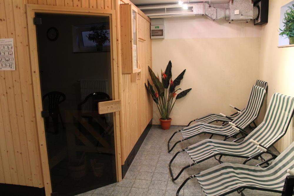 Mueritz Landhotel Gruener Baum Gotthun Екстериор снимка